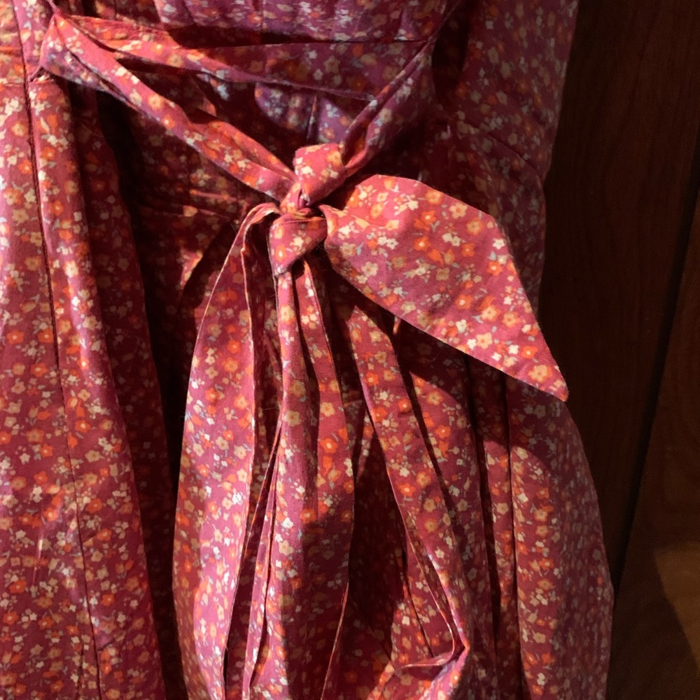 American Eagle Outfitter’s Dressy summer frock. - Picture 5 of 9